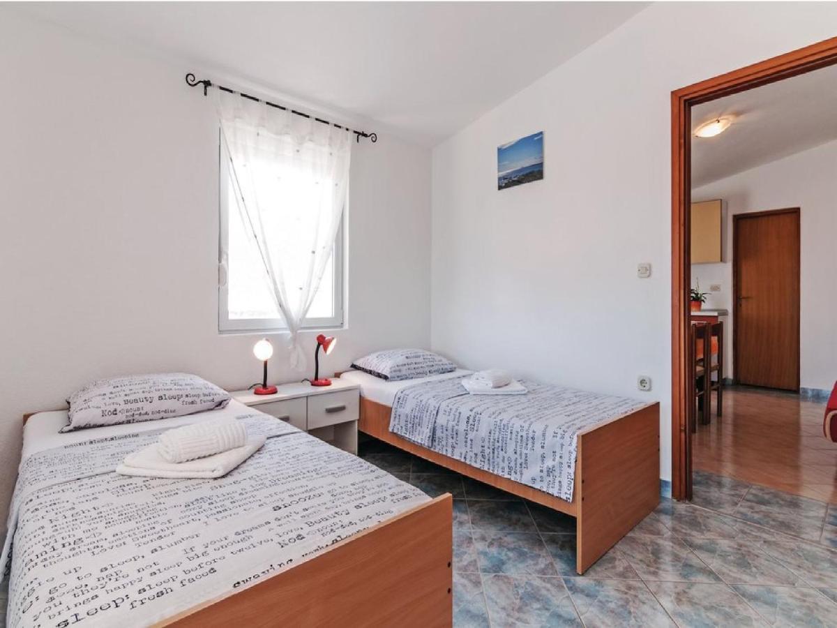 Apartments Hak Вир Экстерьер фото
