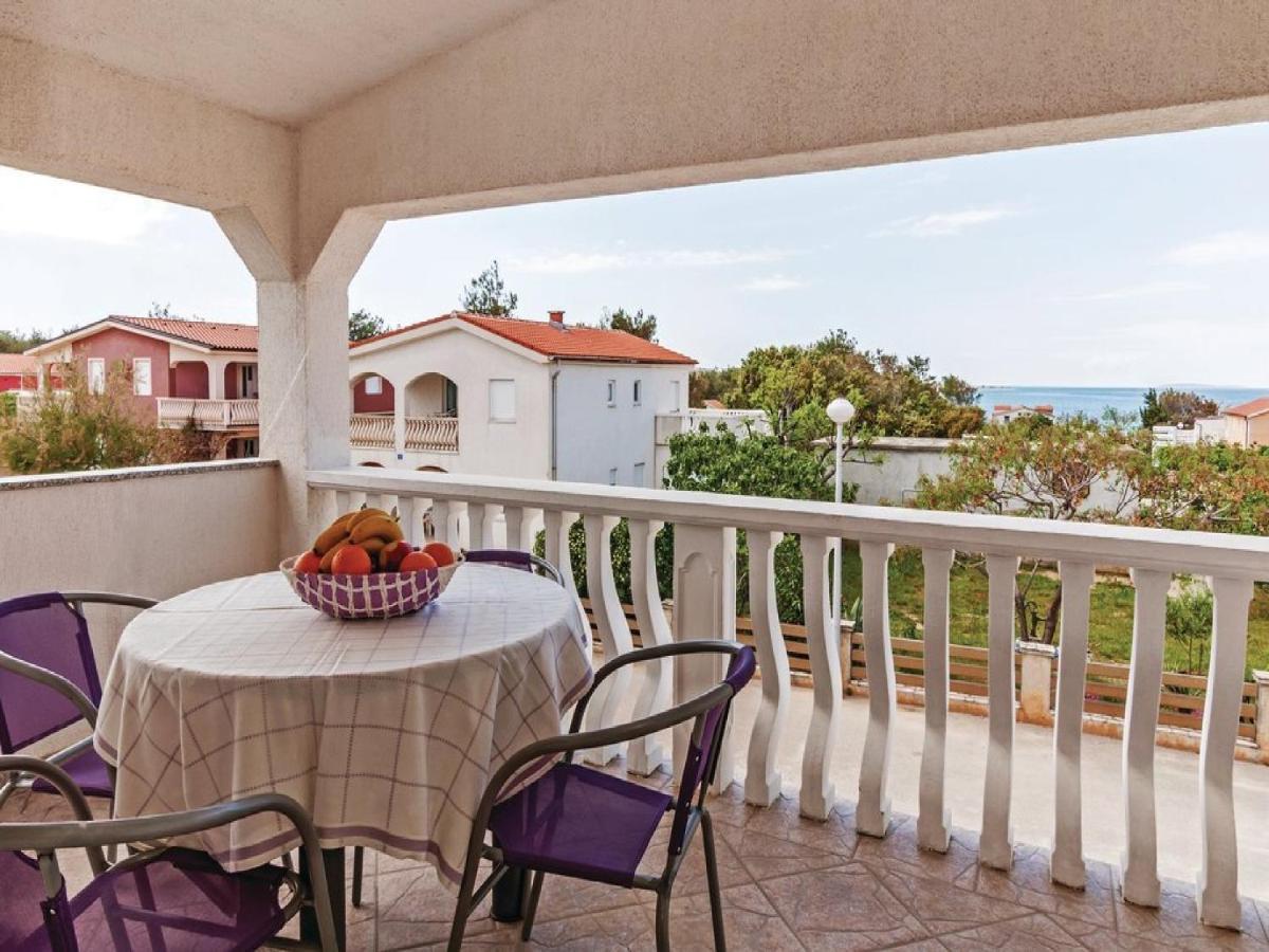 Apartments Hak Вир Экстерьер фото